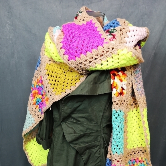 Vintage Patchwork Crochet Blanket Scarf | TheStyleMinr - Picture 2 of 6
